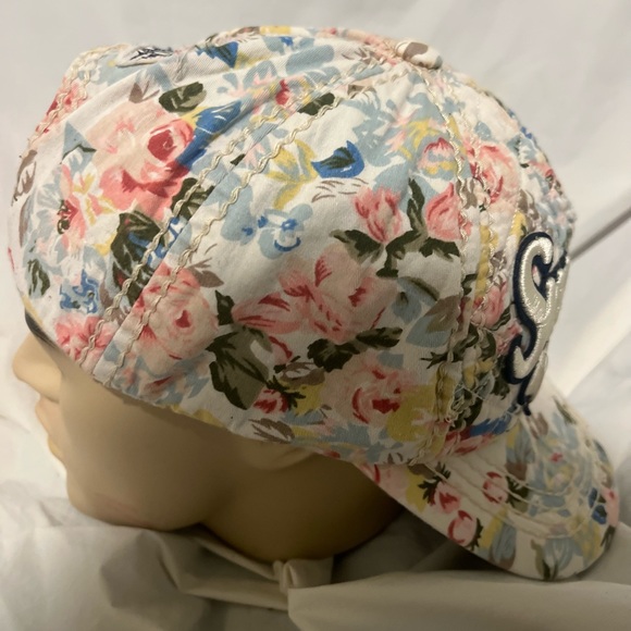 Sweden by Robin Ruth Baseball Hat - Picture 4 of 8